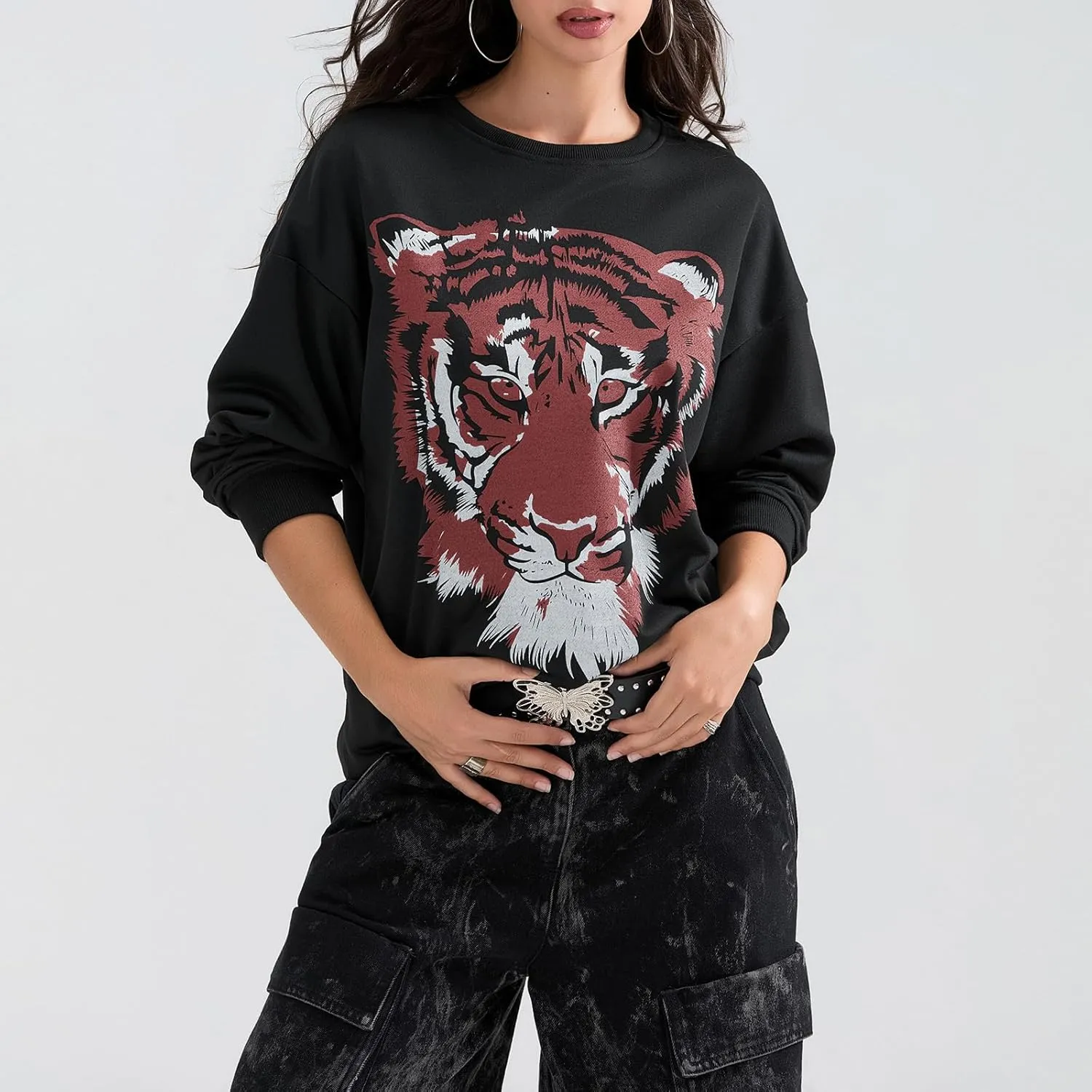 Amiblvowa Women Graphic Oversized Sweatshirt Y2K Long Sleeve Crew Neck Baggy Pullover Sweatshirt Teens Retro Aesthetic Hoodie