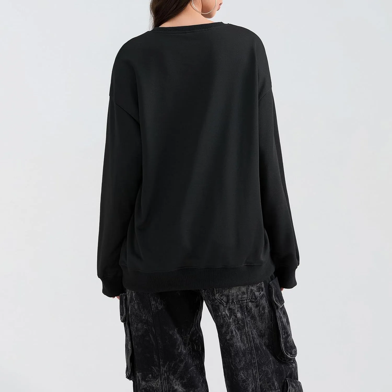 Amiblvowa Women Graphic Oversized Sweatshirt Y2K Long Sleeve Crew Neck Baggy Pullover Sweatshirt Teens Retro Aesthetic Hoodie