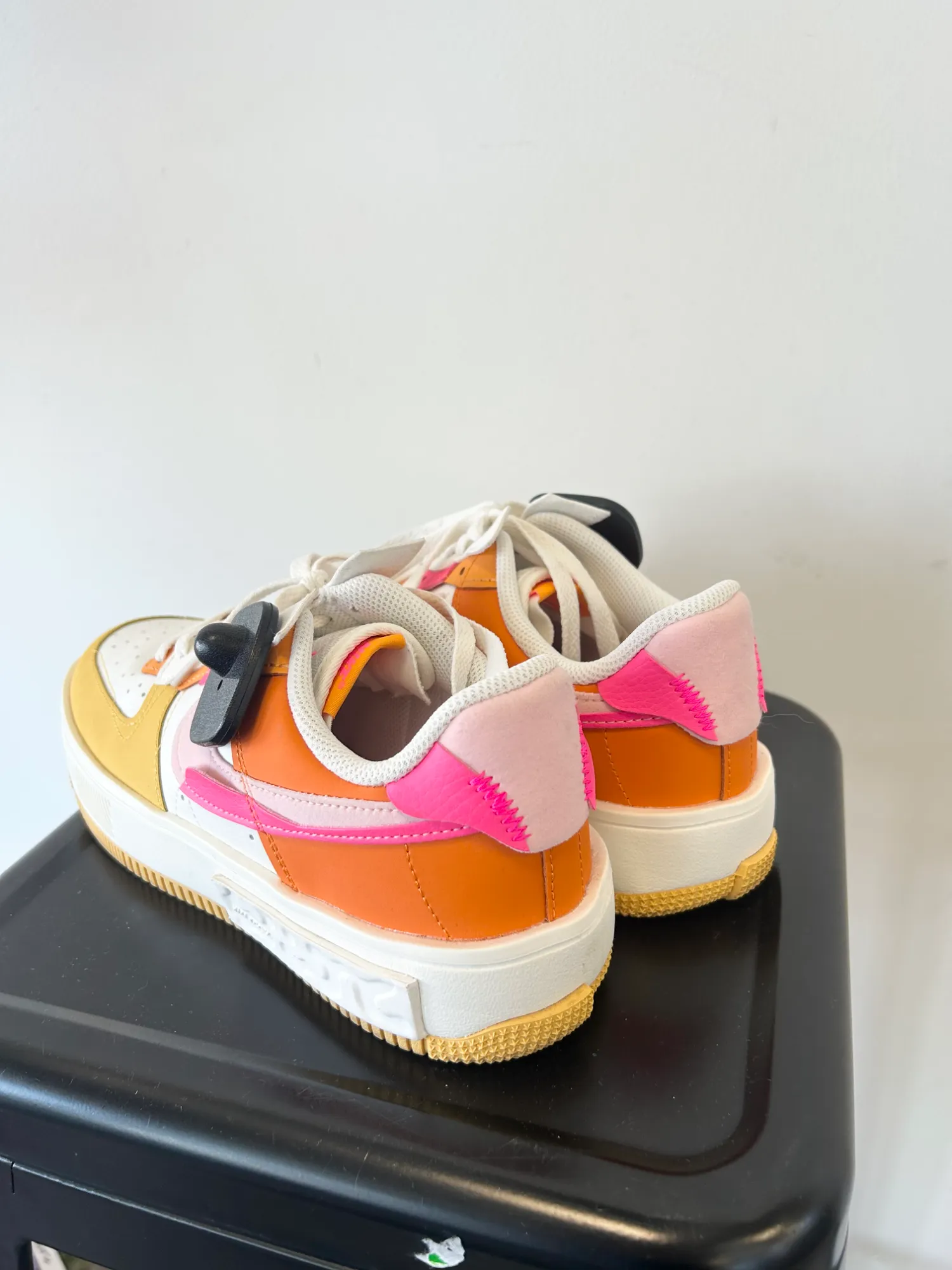Nike Casual Shoes Womens 8.5