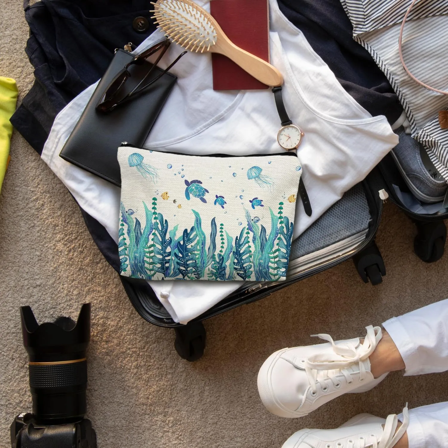 Sea Turtle Gifts Makeup Bag, Turtle Gifts for Women, Turtle Cosmetic Bag, Coastal Beach Makeup Bag, Ocean Makeup Pouch