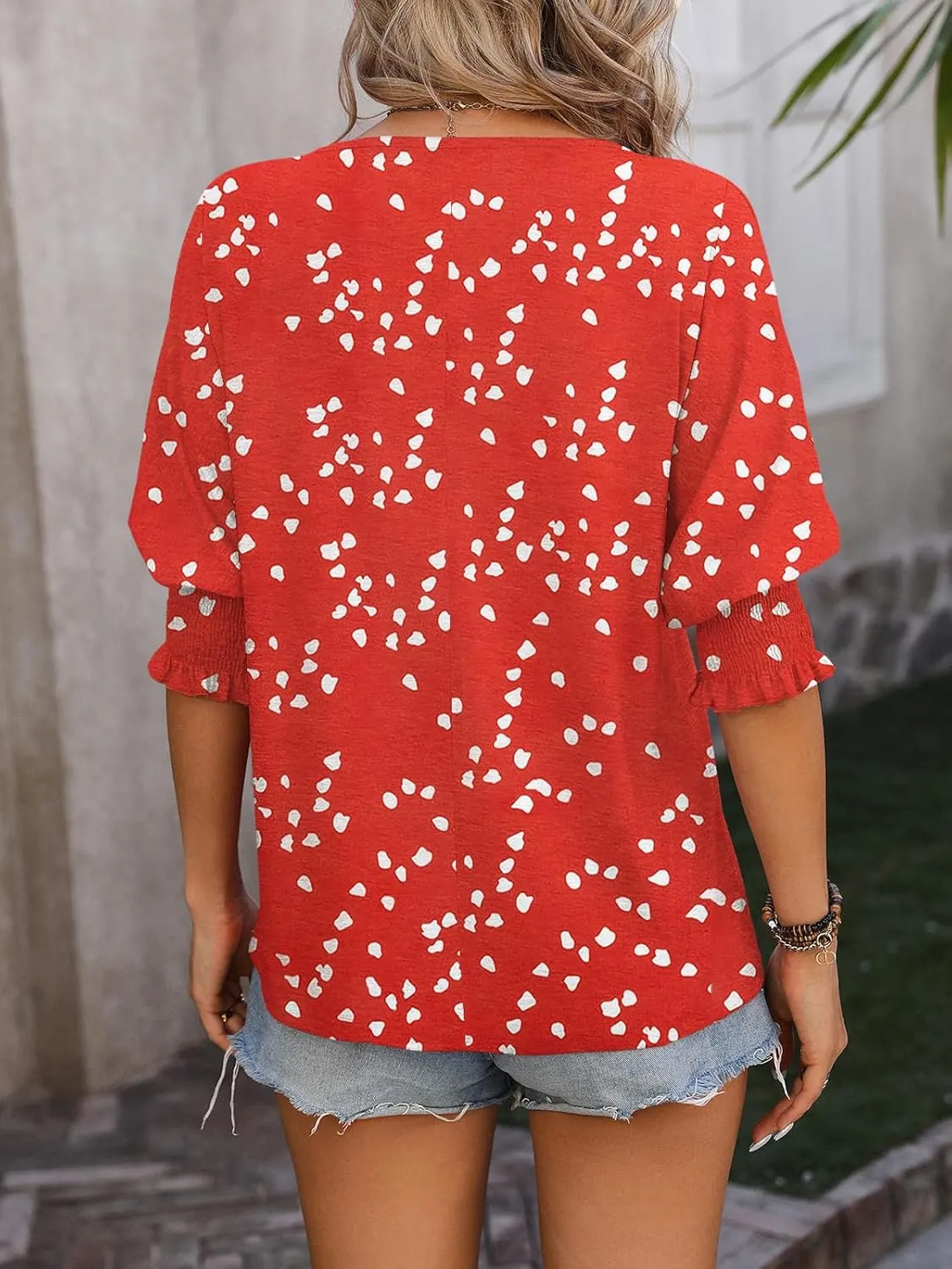 TAKEYAL Women's 2025 Fashion 3/4 Sleeve V Neck T-Shirts Cute Spring Summer Business Dressy Blouses Solid Basic Tee Tops