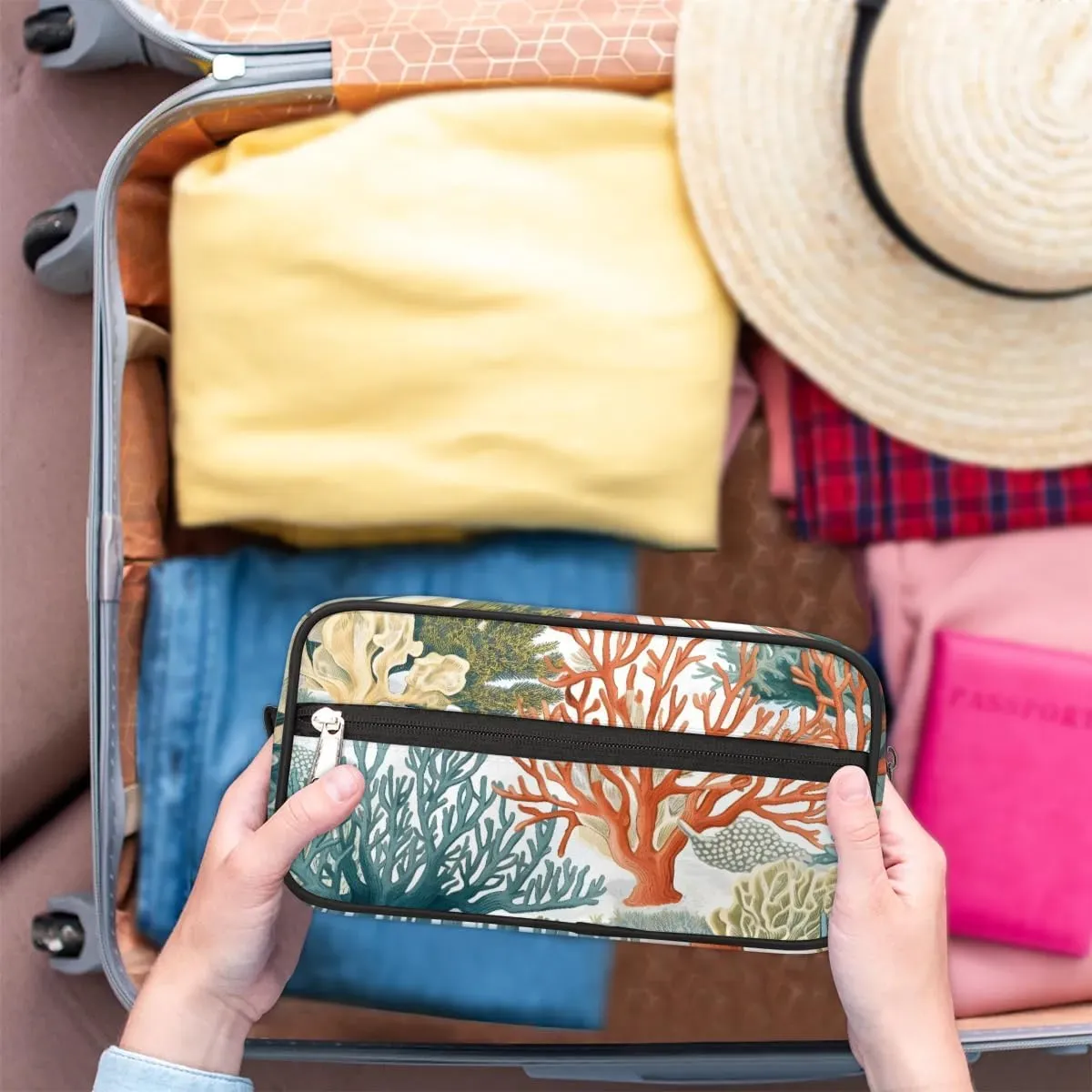 Travel Toiletry Bag for Women Men Coastal Coral Hanging Cosmetic Bag Waterproof Makeup Bag for Shaving Makeup Toothbrush & Travel Essentials